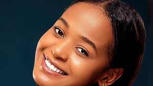 Nadia est belle, elle a tout ce qu'il faut pour charmer un mec.