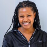 Zenande Mfenyana (Bonté dans la serie La reine).