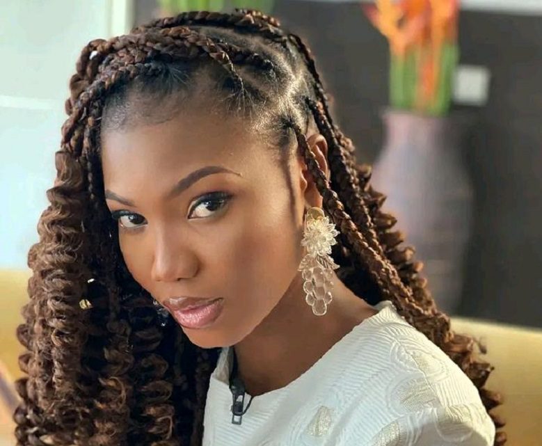 Stéphanelle Bachelor