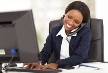 entreprise recrute Réceptionniste