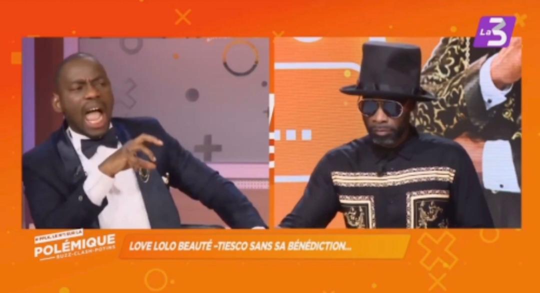 Makosso répondant aux questions d'Anaconda sur Apoutchou National