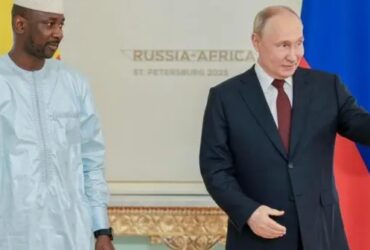 Poutine et Assimi Goita