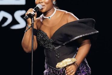 Roseline Layo dans le top 10 des Artistes Francophones Africains 2023