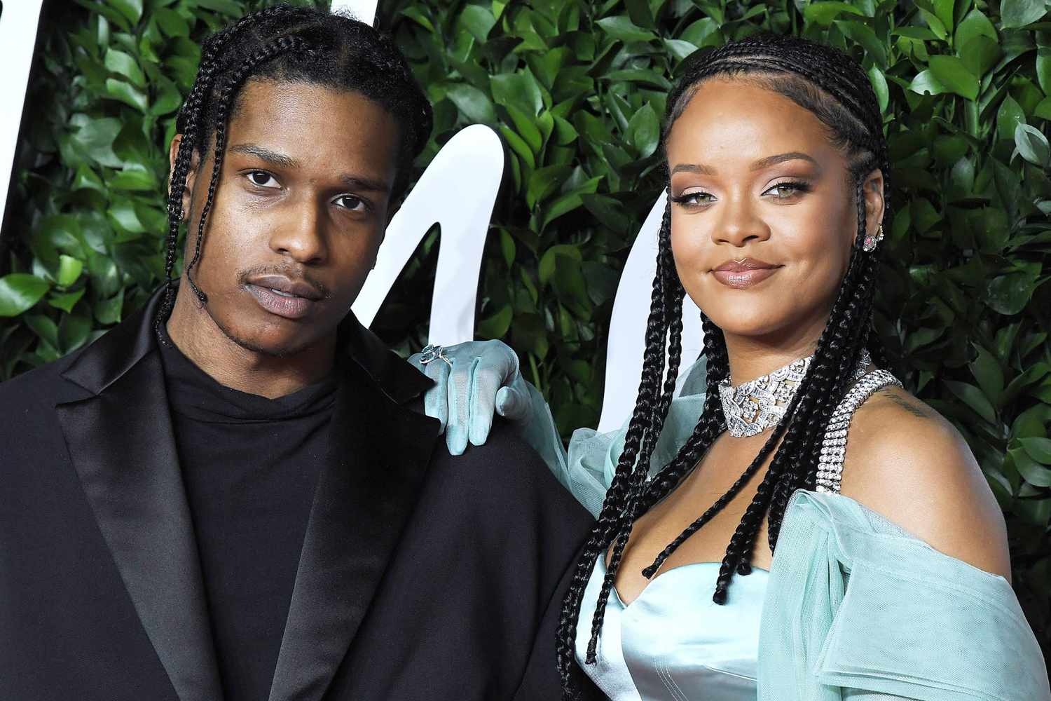 MIKE LAWRIE/GETTY Rihanna et A$AP Rocky honorés par Brigitte Macron à l’Élysée