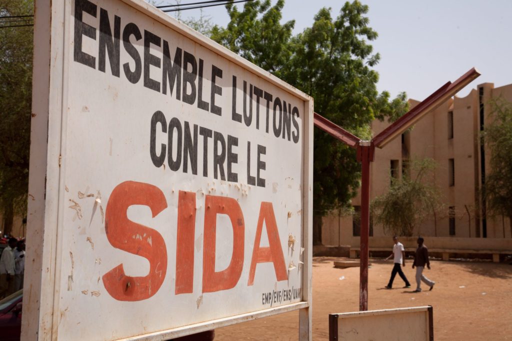 Côte d'Ivoire: le taux de contamination du VIH SIDA augmente de 40 % @solthis.org