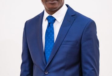 Bénin: Wilfried Léandre Houngbédji recadre Louis Philippe Houndegnon @Facebook