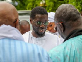 Sénégal: Bassirou Diomaye Faye veut dissoudre le HCCT et le CESE Crédit photo: @presidencedusenegal Facebook