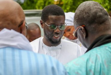 Sénégal: Bassirou Diomaye Faye veut dissoudre le HCCT et le CESE Crédit photo: @presidencedusenegal Facebook