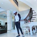 Paul Okoye alias Rudeboy s'achète une deuxième maison à 1.3 million de dollars aux US photo d'illustration, cette photo est celle de sa maison du Nigéria crédit photo: Instagram @rudeboy