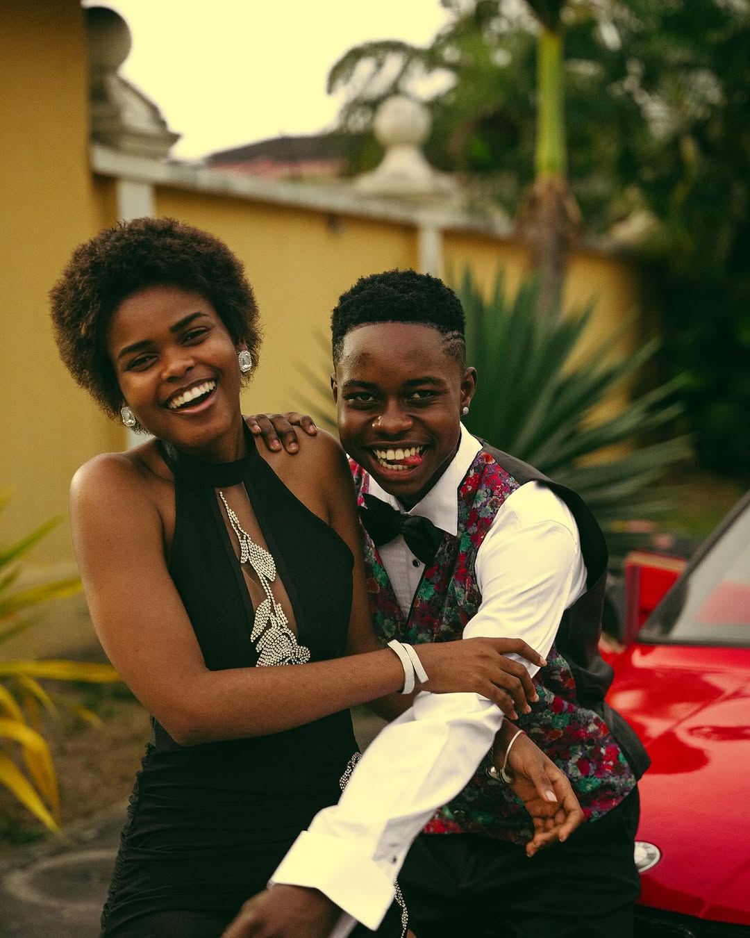 Exclusif: Peller fait pleurer de joie Jarvis à l'occasion de son anniversaire