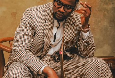 Kizz Daniel s'offre Angélique Kidjo et Johnny Drille sur sa nouvelle chanson Greatest of Them