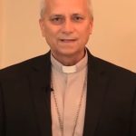 Crédit photo : Image de Leo XIV in 2021 par Vida Católica Mundial, utilisée sous licence Creative Commons Attribution 3.0