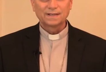 Crédit photo : Image de Leo XIV in 2021 par Vida Católica Mundial, utilisée sous licence Creative Commons Attribution 3.0