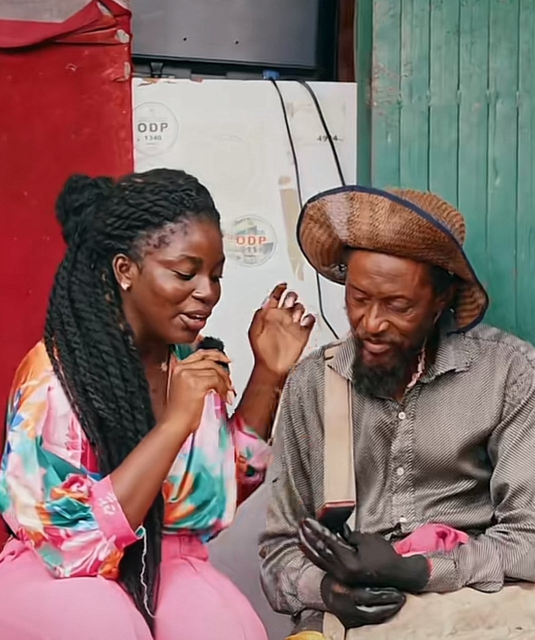 Un homme oublié, une vie transformée : le coup de cœur d’Orange Côte d’Ivoire pour la fête des pères 2025