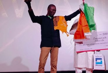 Fortuné Akakpo honoré aux Sotigui Awards 2025 : un sacre mérité pour son rôle dans Les Nounous