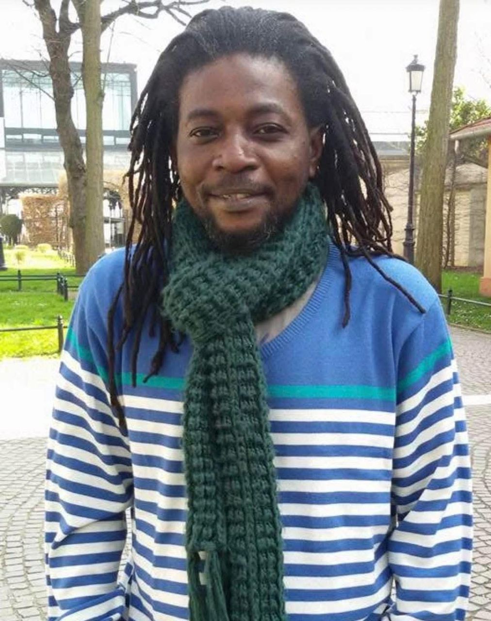 ANGELO PAPA du groupe Aboutou Roots s’est éteint : une voix, une énergie et une légende qui marquent la musique ivoirienne