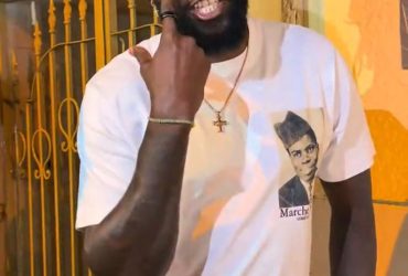 Sheyi Emmanuel Adebayor offre l’une de ses maisons à son frère Rotimi : un geste de réconciliation et de générosité