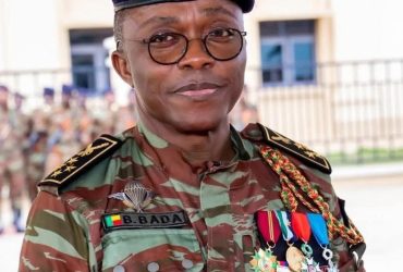 Le Général Bertin BADA présent au Palais de la Marina après la tentative de coup d’État